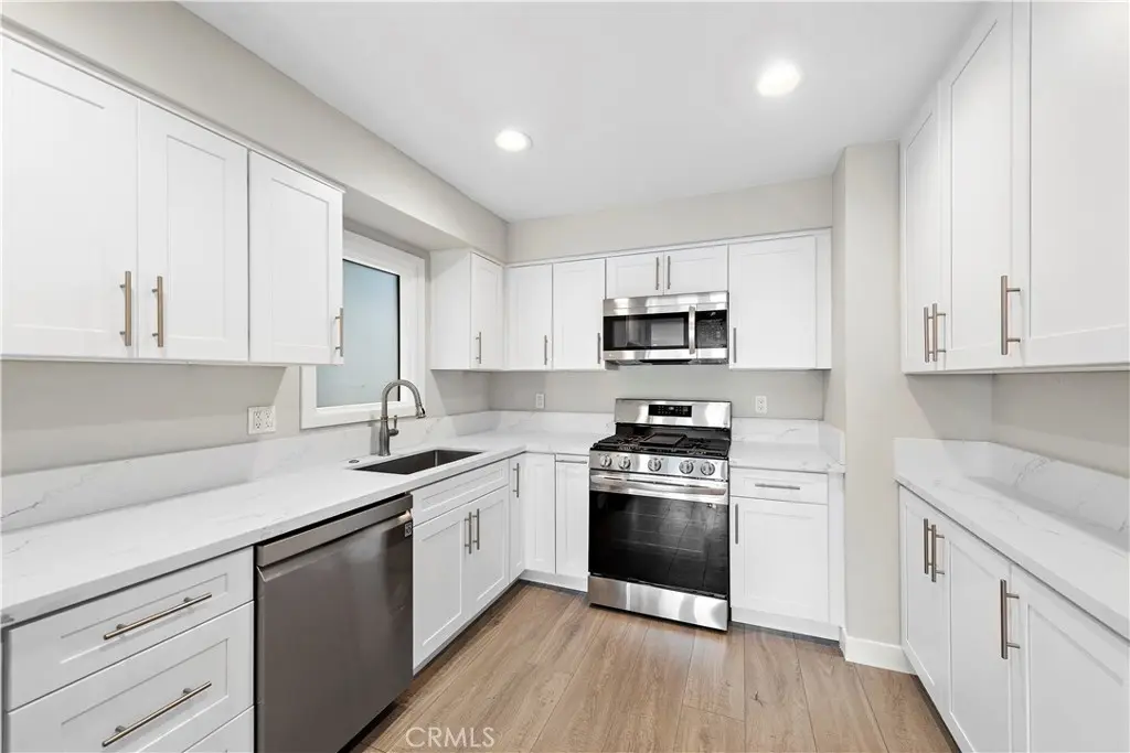 Apartment for rent at 432 N Coast A, Laguna Beach, CA featuring 1 bed and 1 bath