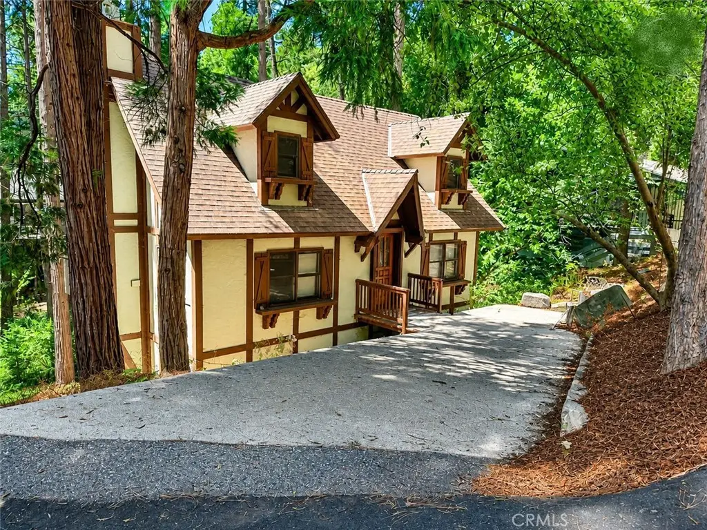 922 Balfrin, Crestline, CA — listing photo 1