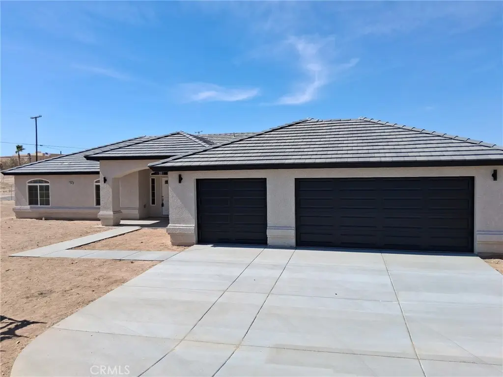 17796 Valencia Street, Hesperia, CA — listing photo 1