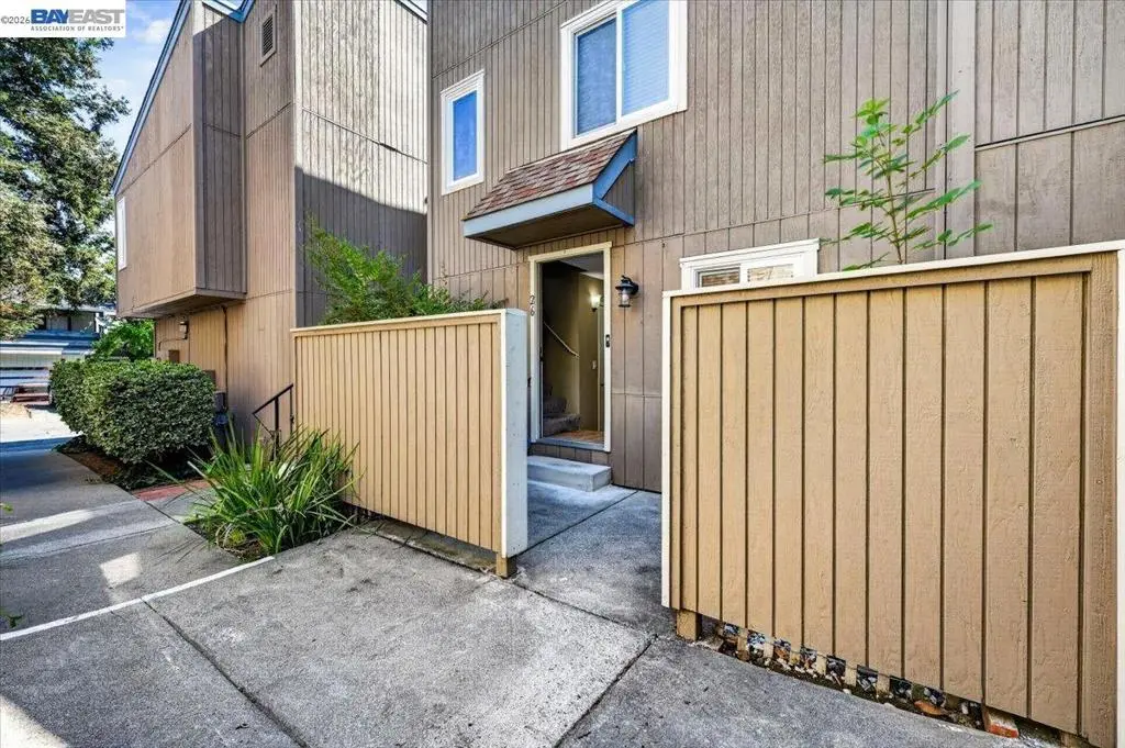 3901 Clayton Rd. 26, Concord, CA — listing photo 1