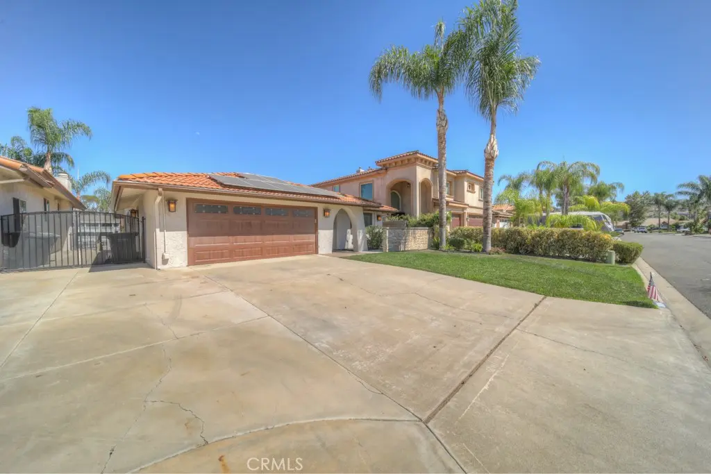 30084 Point Marina, Canyon Lake, CA — listing photo 1