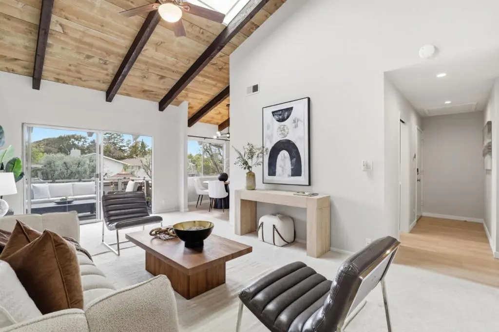 255 S Rengstorff Avenue 2, Mountain View, CA — listing photo 1
