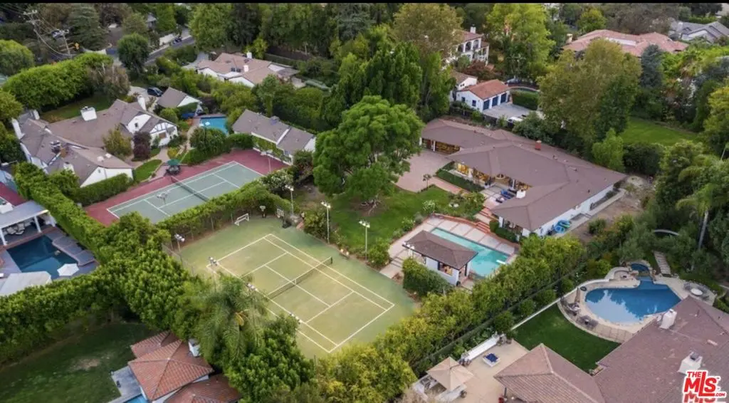 Single Family Residence for sale at 4678 White Oak Avenue, Los Angeles, CA featuring 5 beds and 4 baths