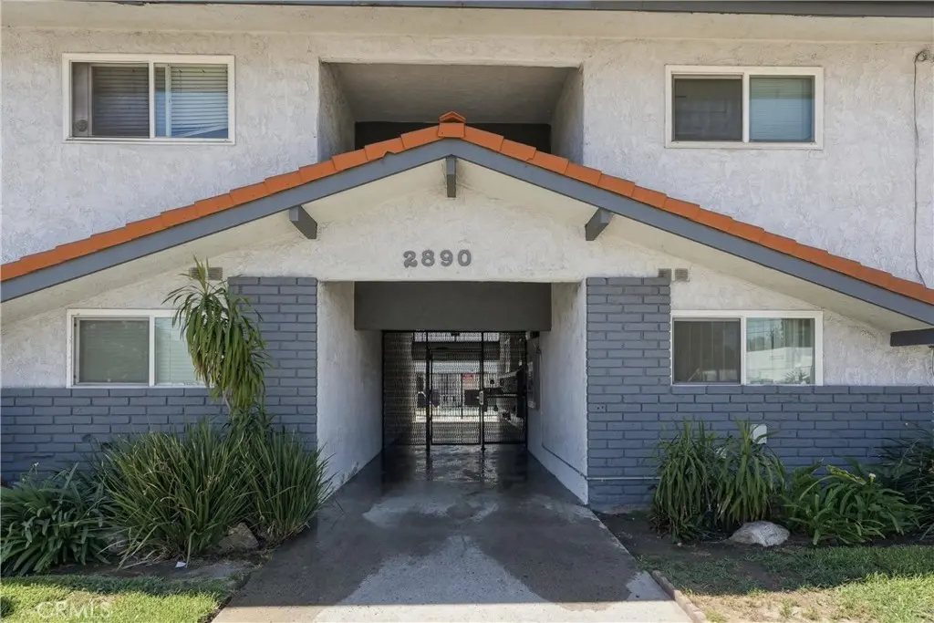 Condominium for sale at 2890 E Artesia 42, Long Beach, CA featuring 2 beds and 1 bath