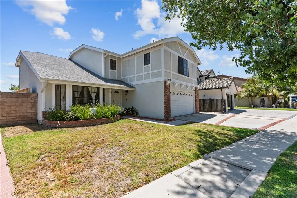 18012 Raymer, Northridge, CA — listing photo 1
