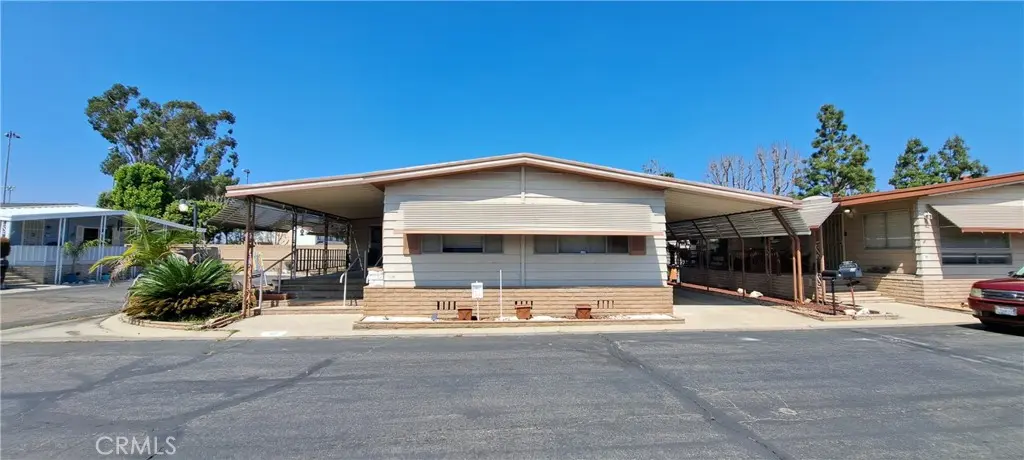Manufactured In Park for sale at 6741 Lincoln Avenue 30, Buena Park, CA featuring 2 beds and 2 baths