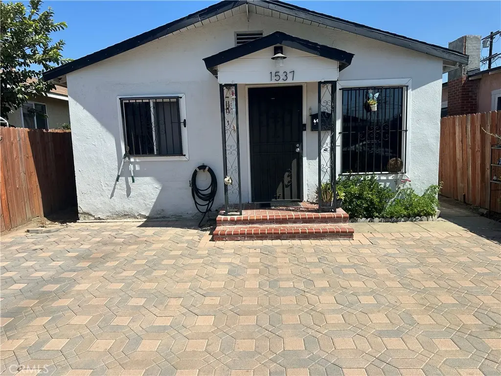 Single Family Residence for sale at 1537 W 60th, Los Angeles, CA featuring 2 beds and 2 baths