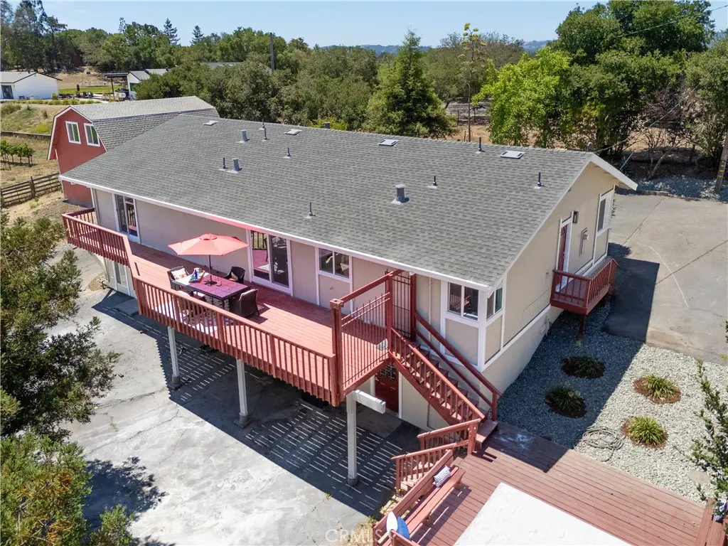 Single Family Residence for sale at 1111 Hardman Avenue, Napa, CA featuring 3 beds and 3 baths