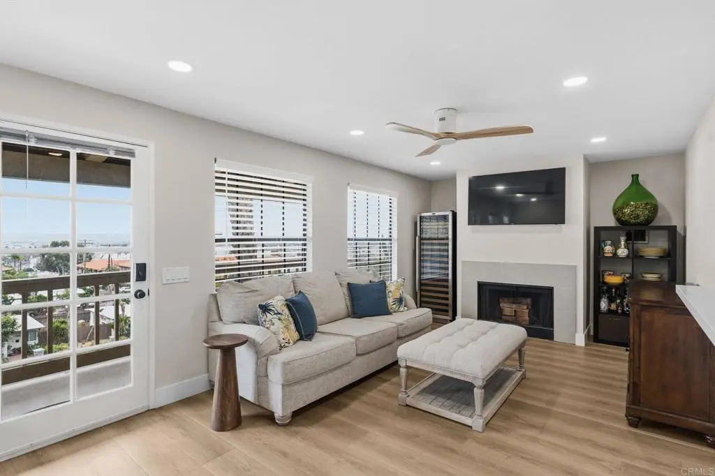 Condominium for sale at 3961 Hortensia Street H10, San Diego, CA featuring 2 beds and 2 baths