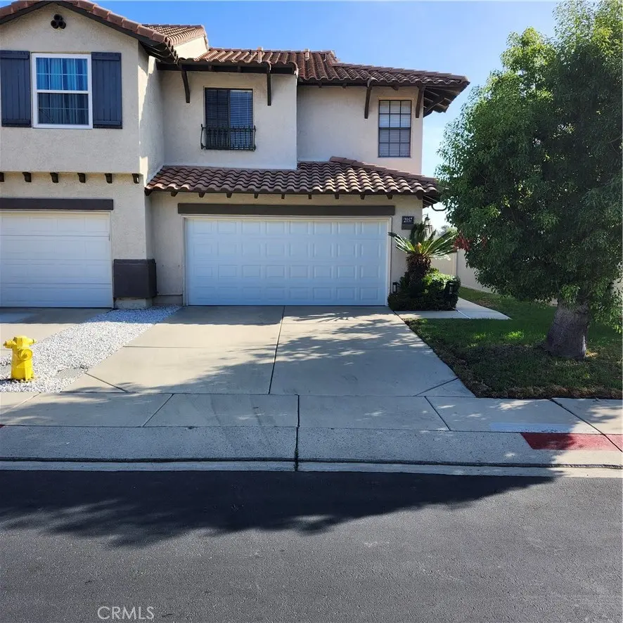 2057 San Diego, Corona, CA — listing photo 1