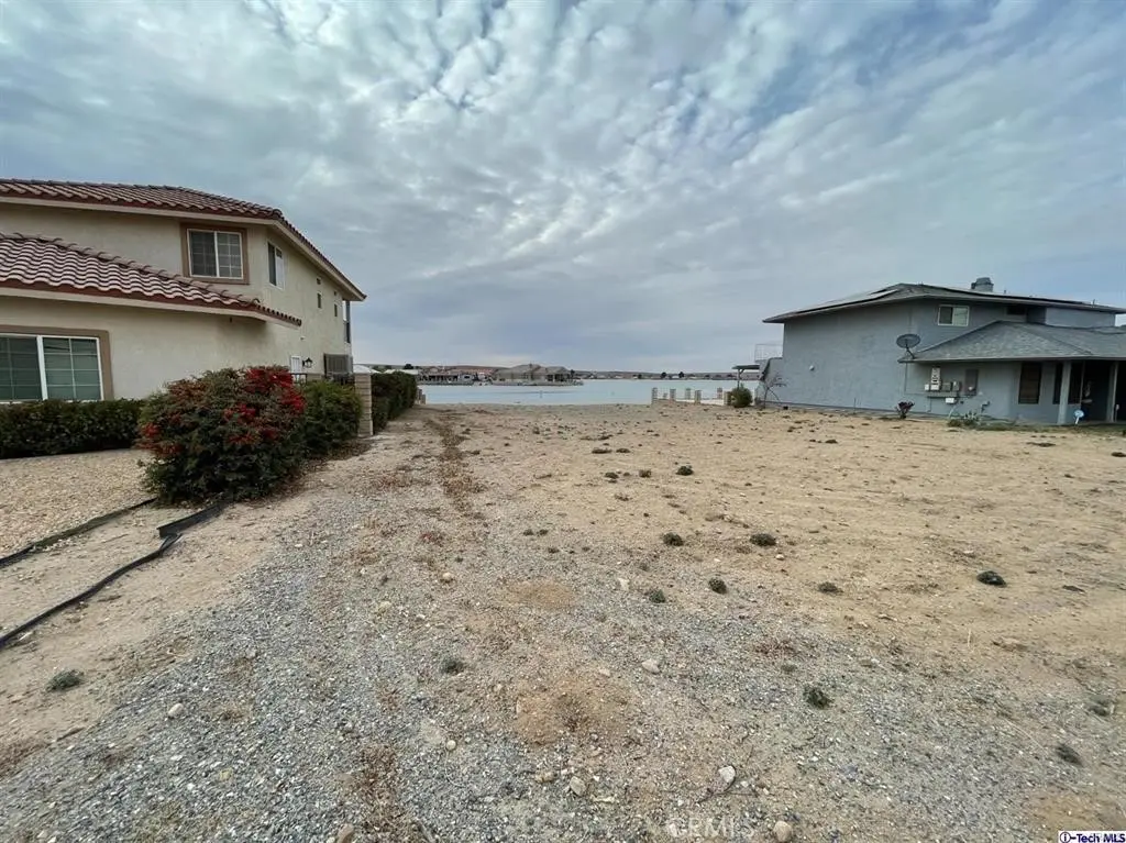 26306 Corona, Helendale, CA — listing photo 1