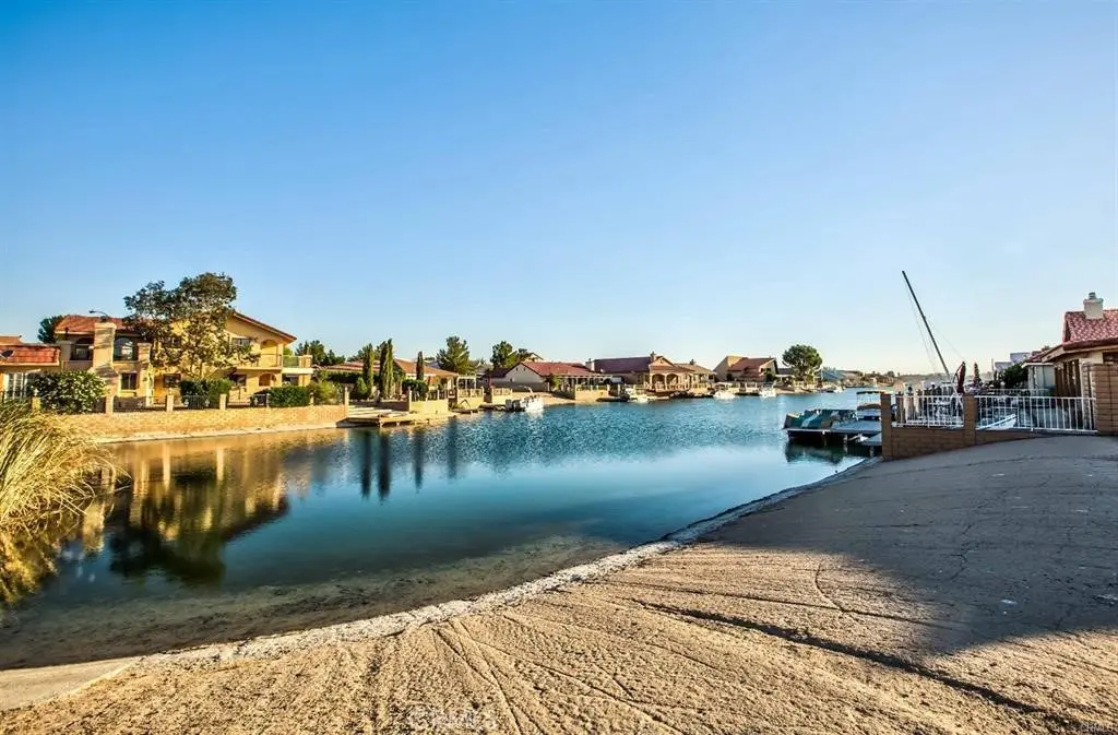 26402 Anchorage, Helendale, CA — listing photo 1