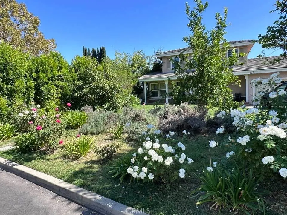 Single Family Residence for rent at 412 Magellan Road, Arcadia, CA featuring 4 beds and 4 baths