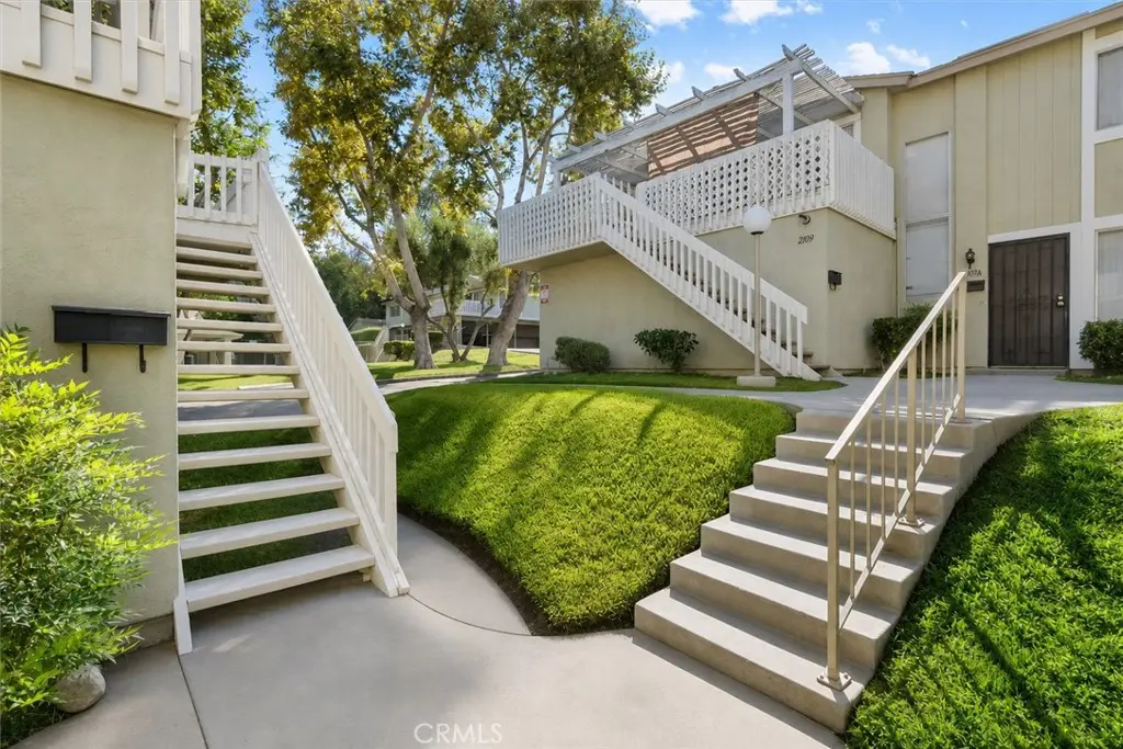 2101 E Aroma, West Covina, CA — listing photo 1