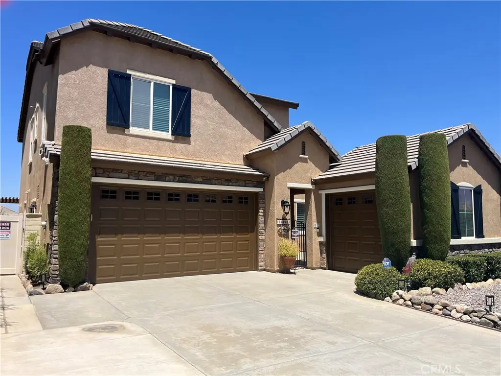 Single Family Residence for sale at 4112 Ballantree, Lake Elsinore, CA featuring 4 beds and 3 baths