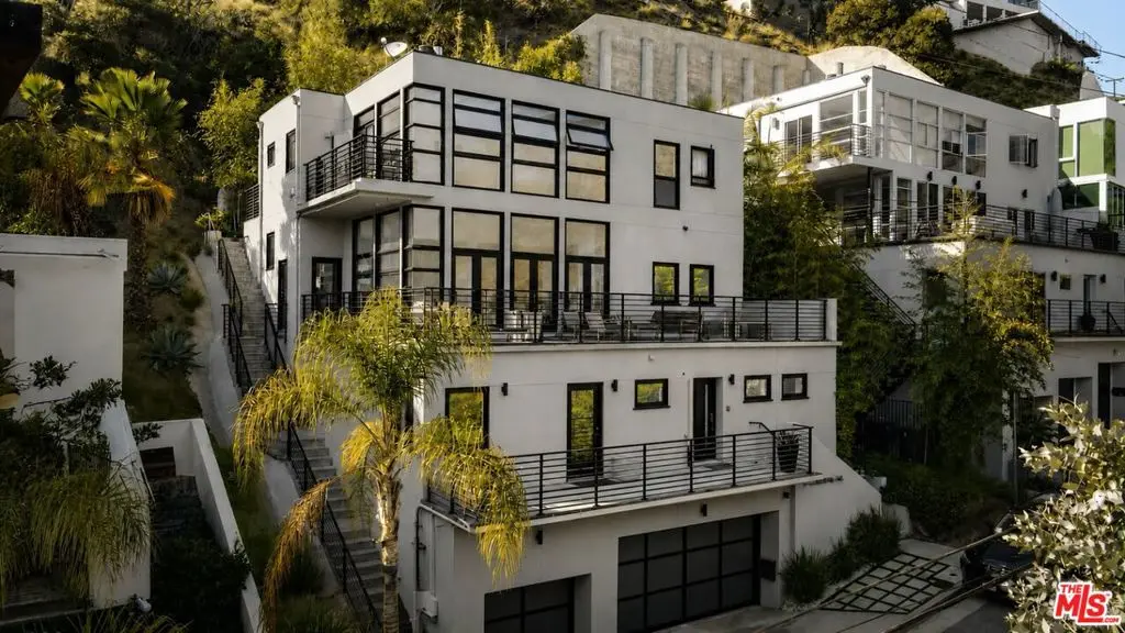 1929 N Curson Place, Los Angeles, CA — listing photo 1