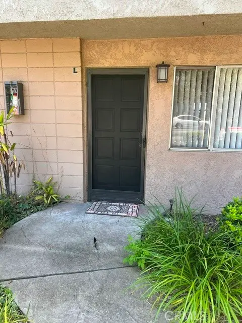 Residential Lease for rent at 1060 E Foothill Boulevard, Glendora, Los Angeles County, CA featuring 1 bed and 1 bath