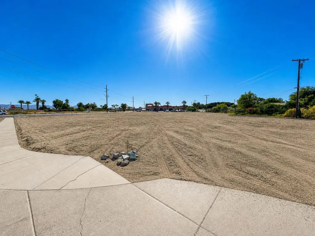 50529 Grapefruit Boulevard, Coachella, CA — listing photo 1