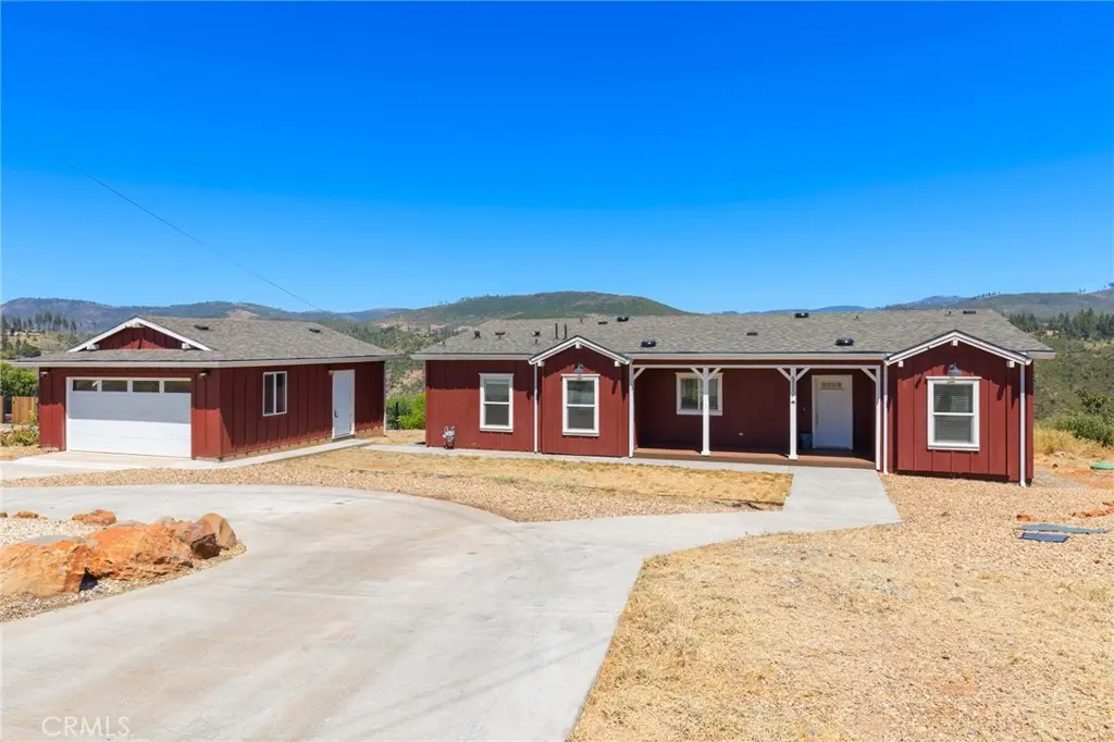 Single Family Residence for sale at 5550 Feather River Place, Paradise, CA featuring 3 beds and 3 baths
