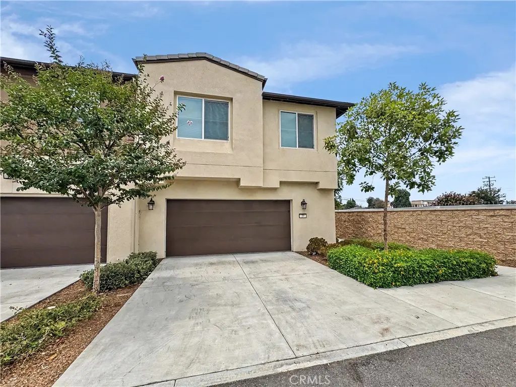 Residential Lease for rent at 29 Lyric, South El Monte, Los Angeles County, CA featuring 4 beds and 3 baths