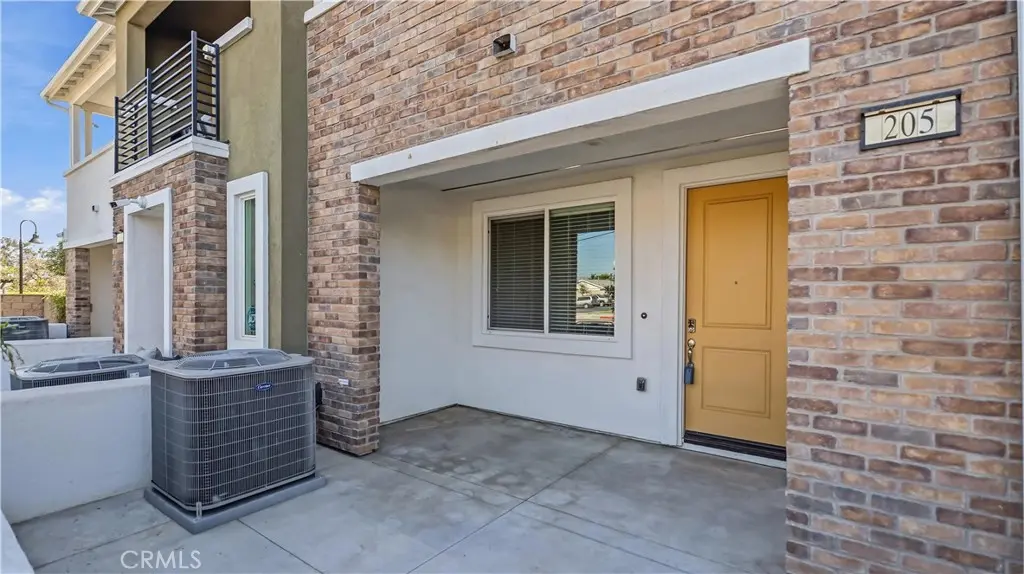205 N Vincent 117, West Covina, CA — listing photo 1