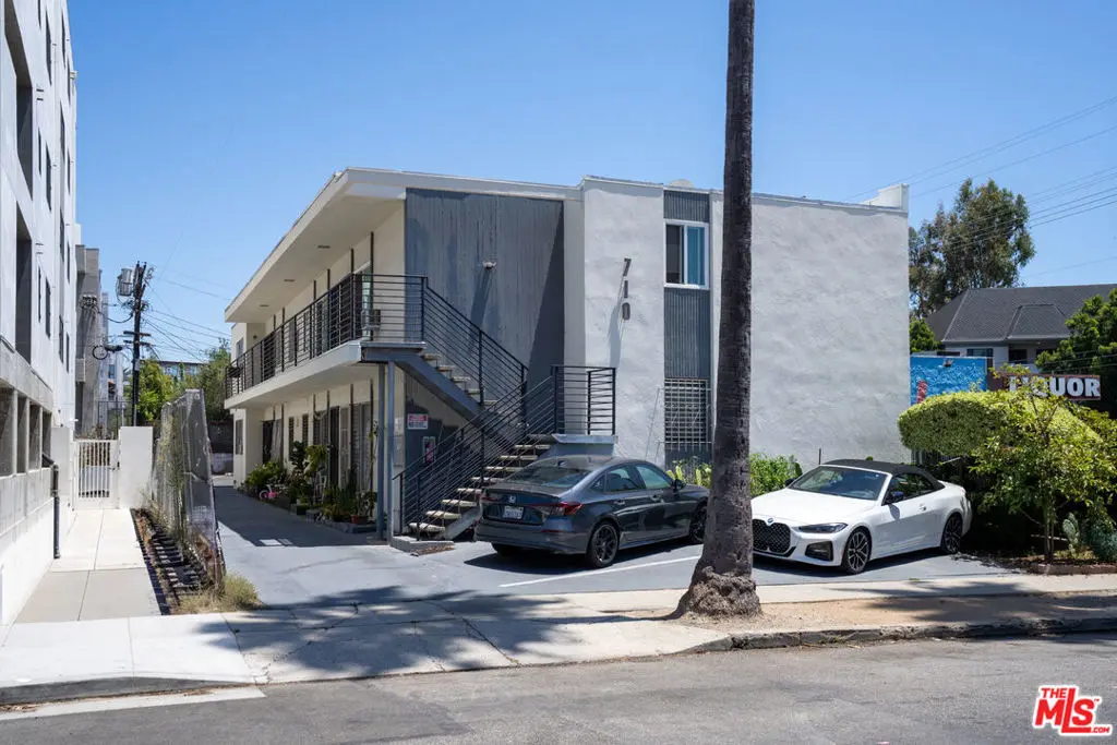 Residential Income for sale at 710 N Hudson Avenue, Los Angeles, CA featuring 10 beds and 8 baths