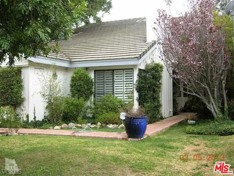 523 Park Springs Court, Oak Park, CA — listing photo 1
