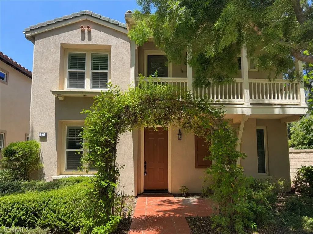 97 Canopy, Irvine, CA — listing photo 1