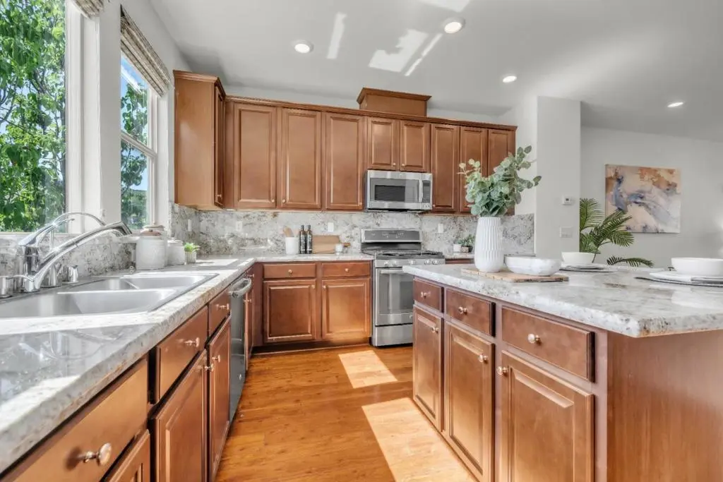 Townhouse for sale at 2757 Ferrara Circle, San Jose, CA featuring 3 beds and 4 baths