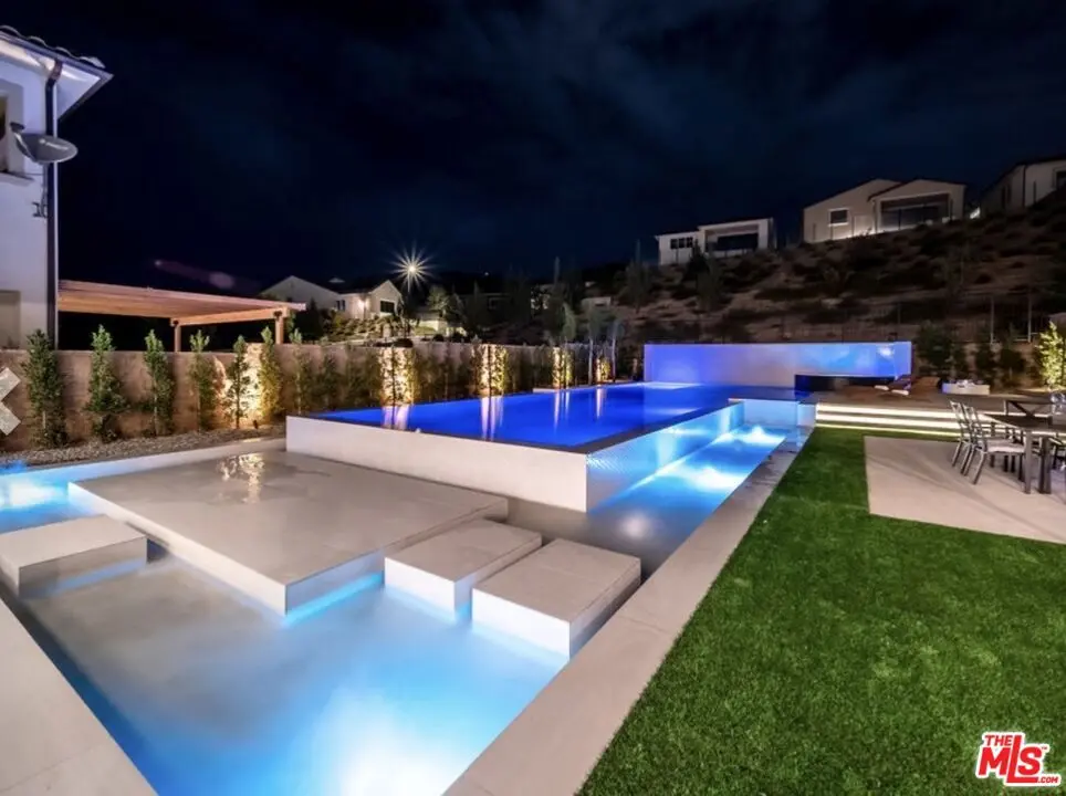 20779 W Liana Court, Porter Ranch, CA — listing photo 1