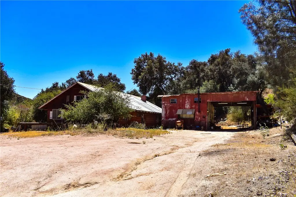 4169 Stagecoach Canyon, Santa Margarita, CA — listing photo 1