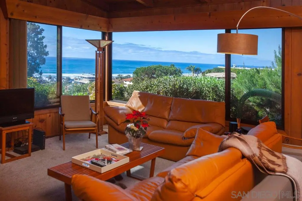 Single Family Residence for rent at 422 Culebra St., Del Mar, CA featuring 3 beds and 2 baths