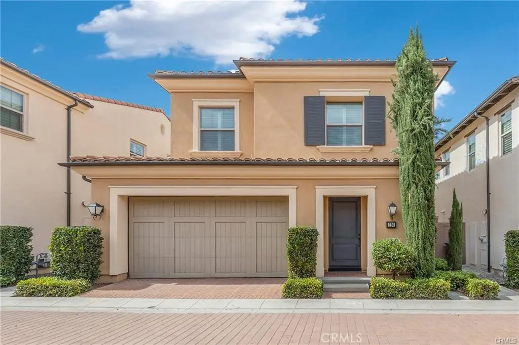 Condominium for sale at 126 Gulfstream, Irvine, CA featuring 3 beds and 3 baths