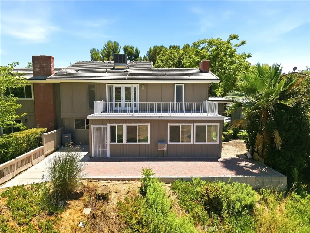 Townhouse for sale at 28416 Princessa, Murrieta, CA featuring 4 beds and 5 baths