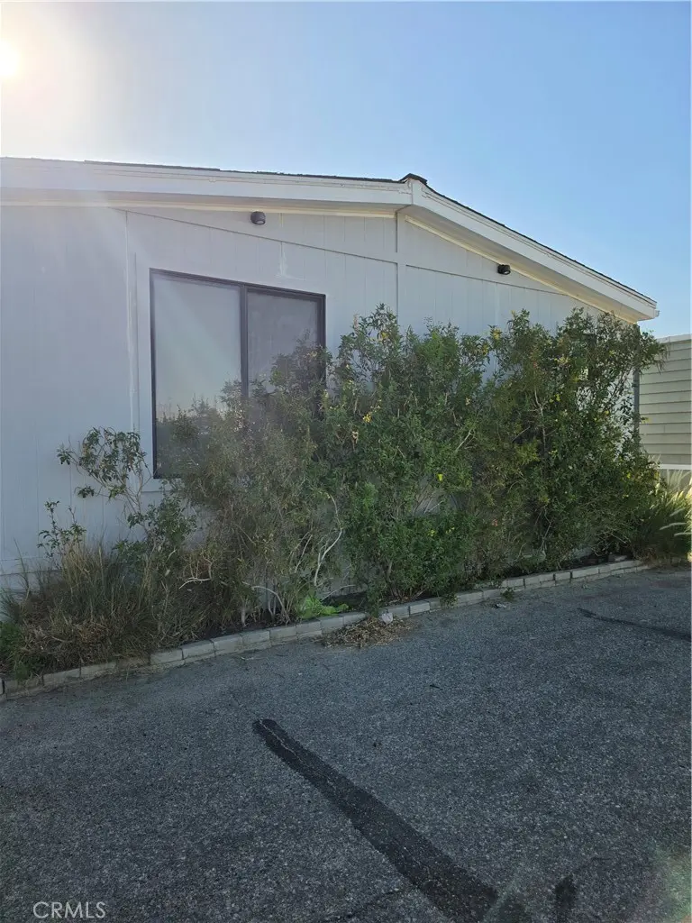17069 N. Indian Canyon Spc 107, North Palm Springs, CA — listing photo 1