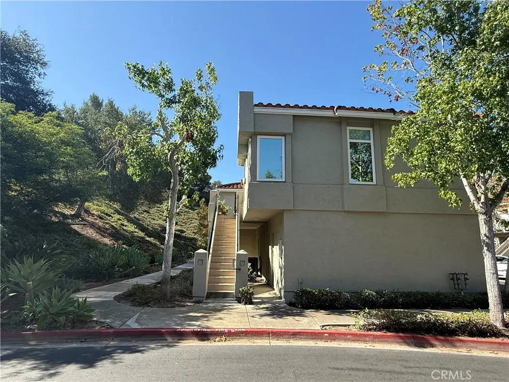 Condominium for sale at 134 Sandpiper, Aliso Viejo, CA featuring 2 beds and 2 baths