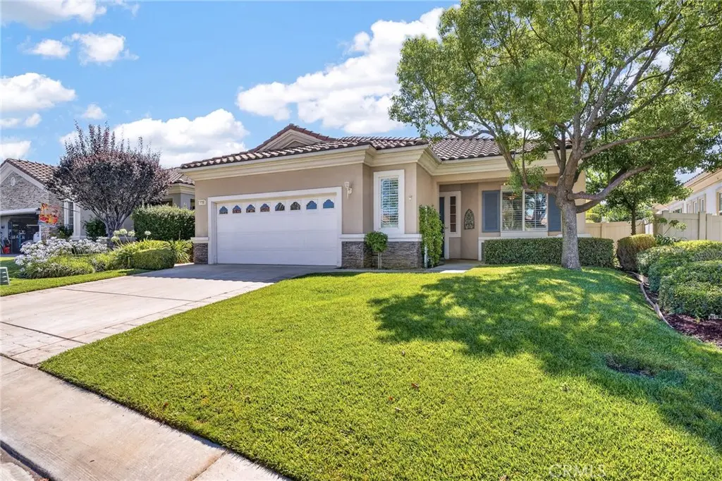 1730 N Forest Oaks, Beaumont, CA — listing photo 1