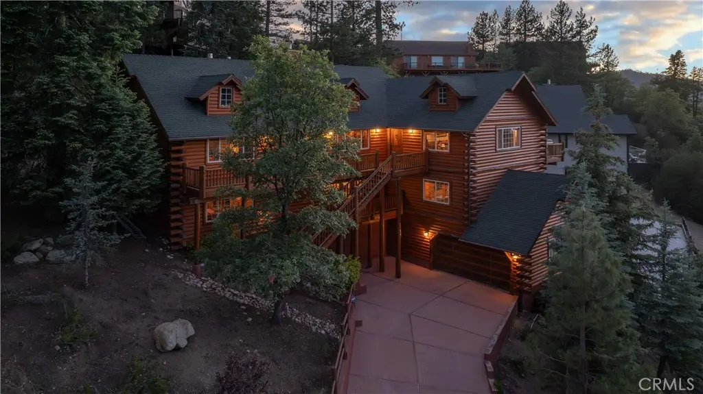 842 Paine, Big Bear Lake, CA — listing photo 1