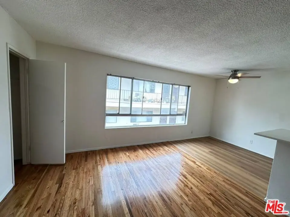 Residential Lease for rent at 932 Wilcox Ave #6, Los Angeles, Los Angeles County, CA featuring 1 bed and 1 bath