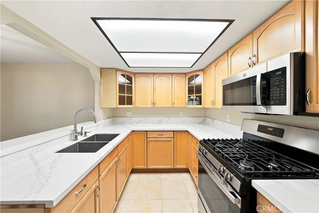Single Family Residence for sale at 600 Central Avenue 305, Riverside, CA featuring 2 beds and 2 baths