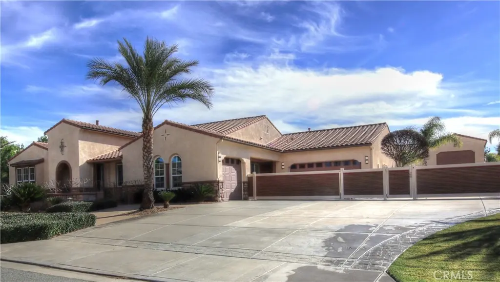 923 Union Street, Beaumont, CA — listing photo 1