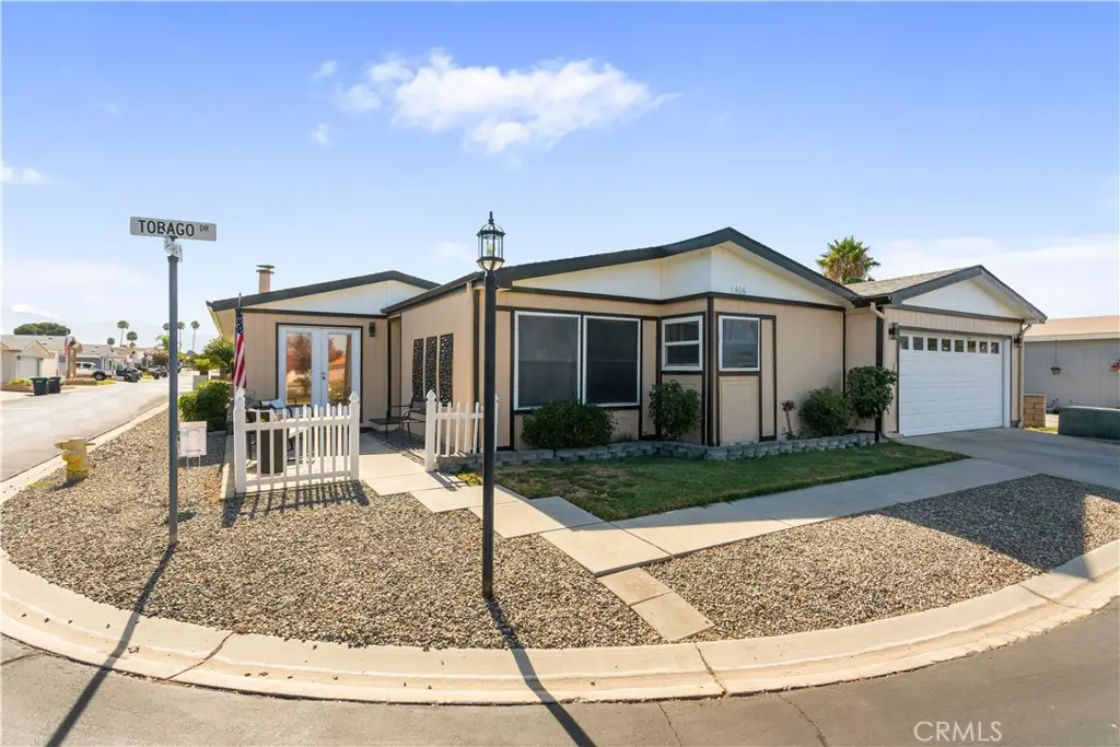 1406 Tobago Drive, Hemet, CA — listing photo 1