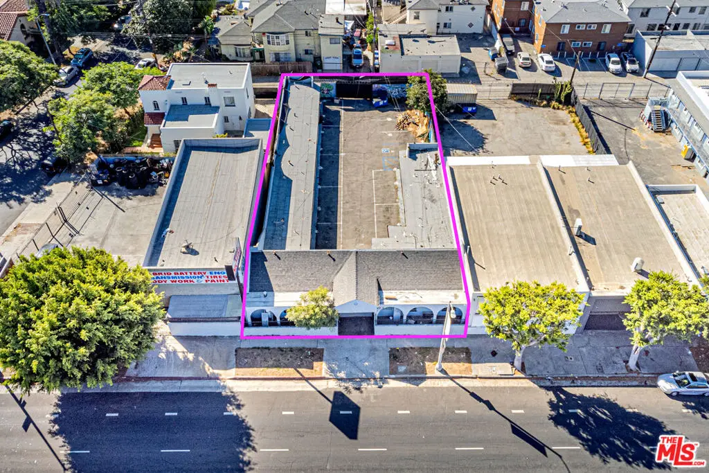 Residential Income for sale at 5062 W Washington Boulevard, Los Angeles, CA and 11 baths