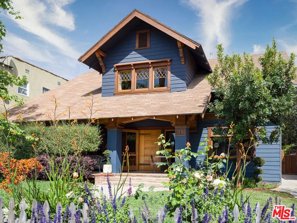 Residential Lease for rent at 1716 S Hobart Boulevard, Los Angeles, Los Angeles County, CA featuring 3 beds and 3 baths