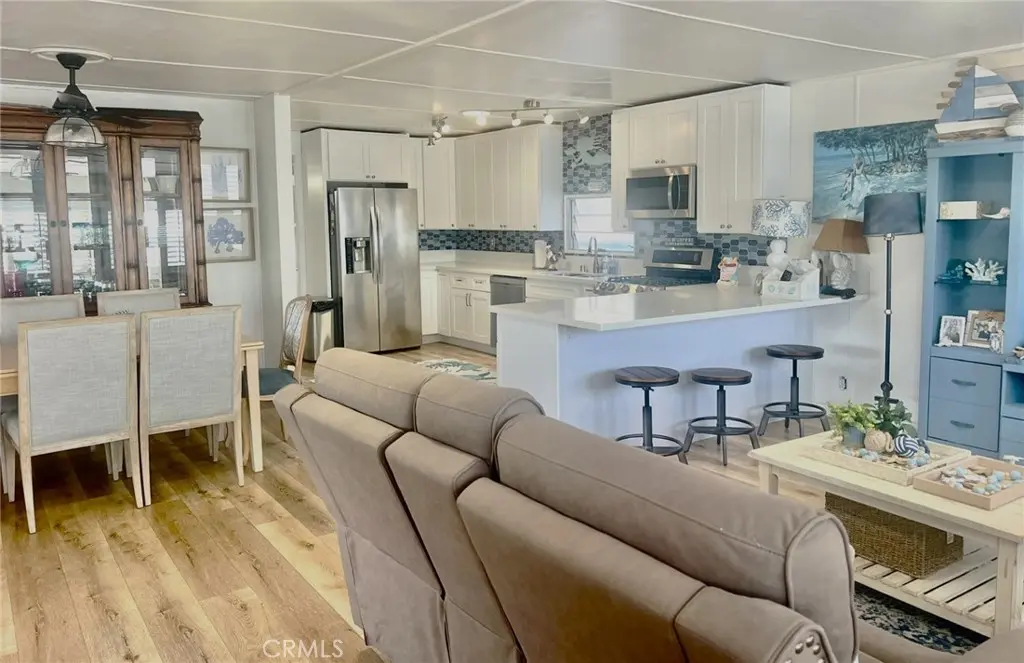 246 S Bayside Way, Newport Beach, CA — listing photo 1