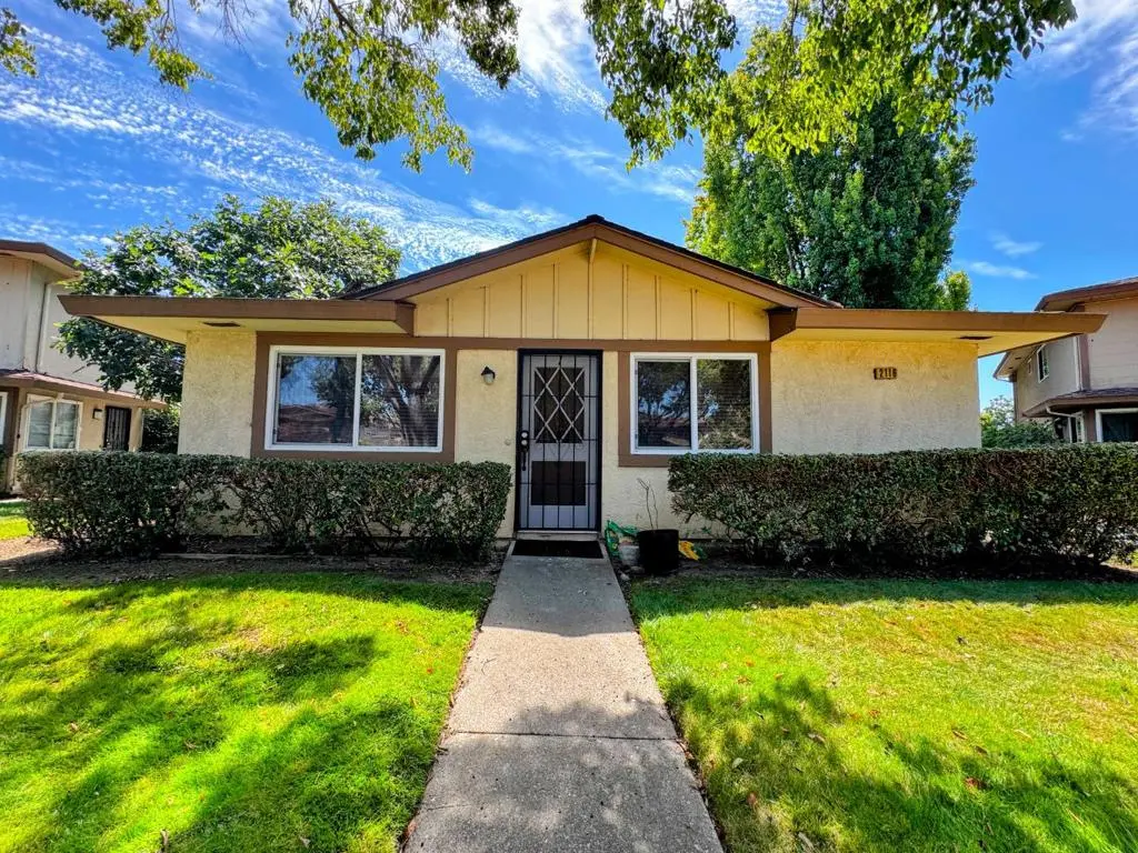 Apartment for rent at 2116 Eric Court 1, Union City, CA featuring 2 beds and 1 bath