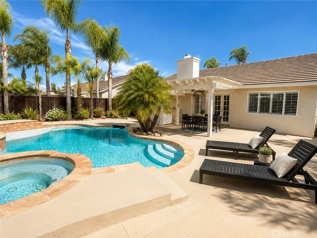 31880 Granville, Winchester, CA — listing photo 1