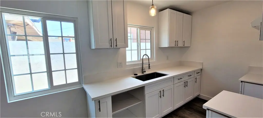 Residential Lease for rent at 201 S Rowan Avenue, Los Angeles, Los Angeles County, CA featuring 1 bed and 1 bath