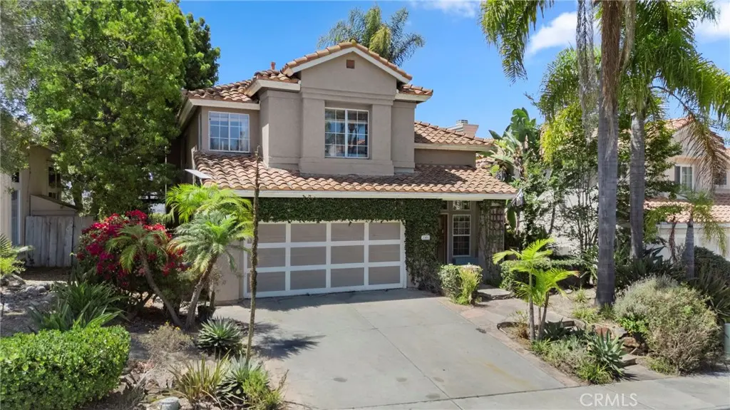 Single Family Residence for sale at 2351 Terraza Ribera, Carlsbad, CA featuring 5 beds and 3 baths