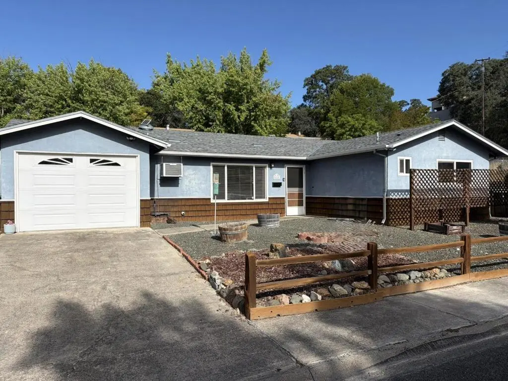 1625 Palm Drive, Lakeport, CA — listing photo 1